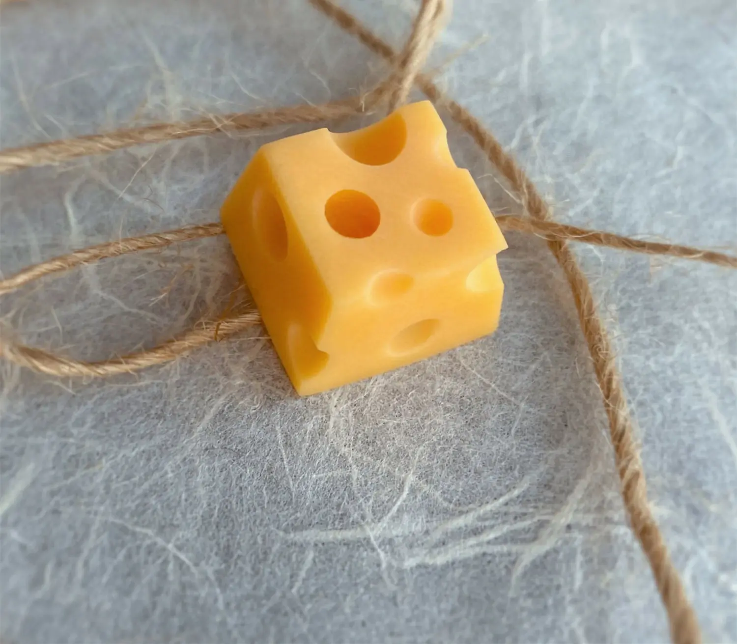 Resin Keycap Cheese Light Yellow Keycap